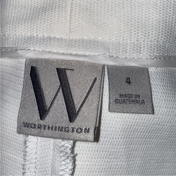 Women White shorts - Picture 3 of 3